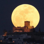 中秋の名月　2015年　いつ　由来　意味　十五夜　別名　満月